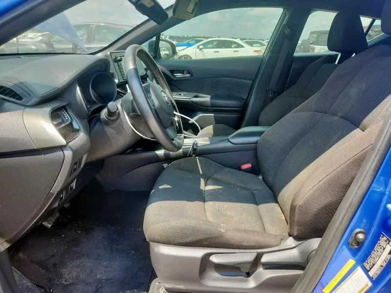 2018 TOYOTA C-HR XLE  