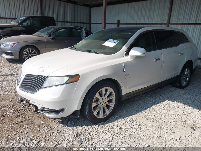 2014 LINCOLN MKT  