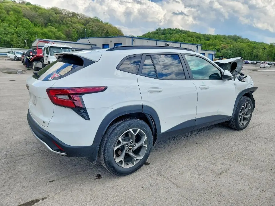 2024 CHEVROLET TRAX 1LT  
