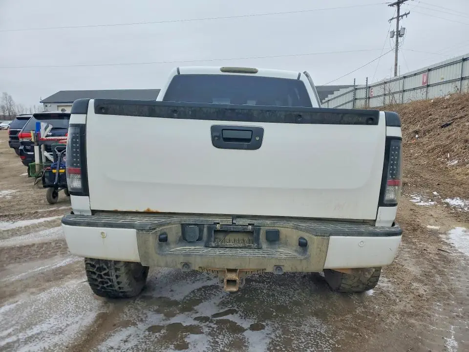2011 CHEVROLET SILVERADO K1500 LTZ  
