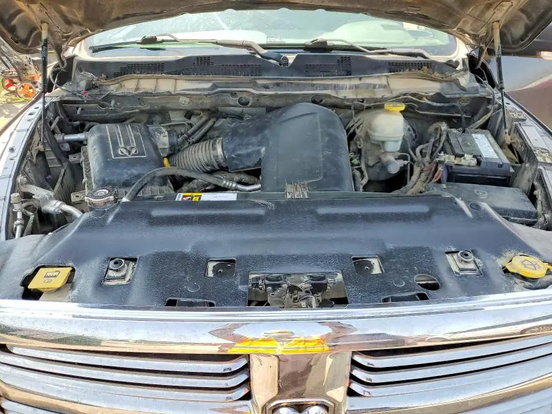 2017 RAM 1500 SLT  