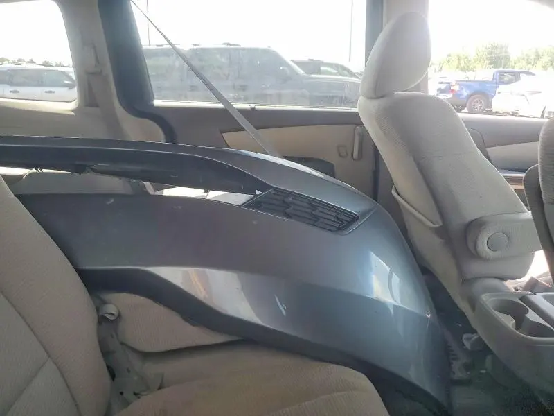 2011 HONDA ODYSSEY EX  