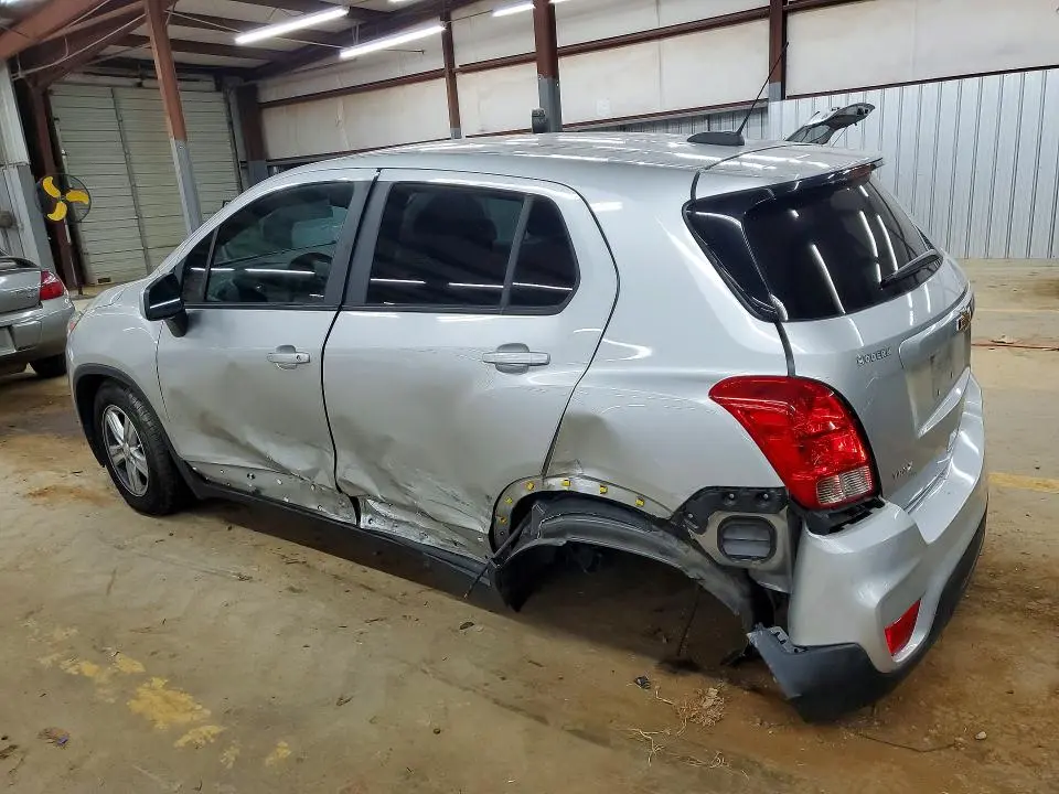 2022 CHEVROLET TRAX LS  