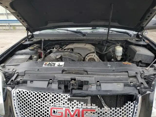 2013 GMC YUKON DENALI  