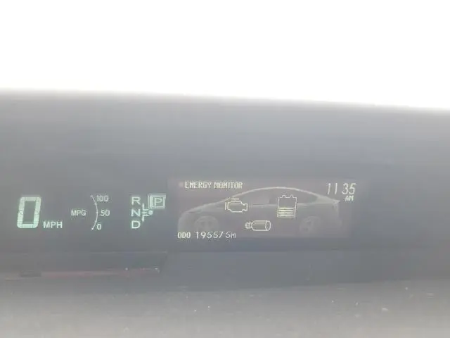 2013 TOYOTA PRIUS   