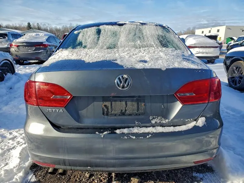 2014 VOLKSWAGEN JETTA BASE  