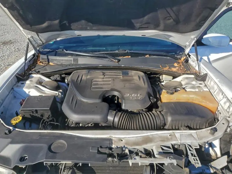 2013 DODGE CHARGER SE  