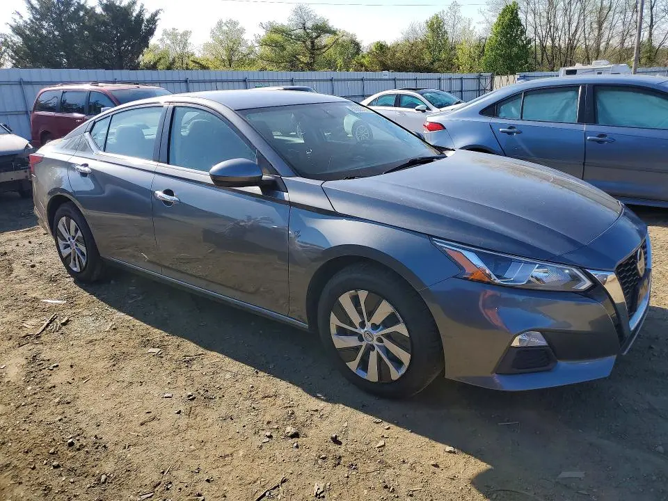 2019 NISSAN ALTIMA S  