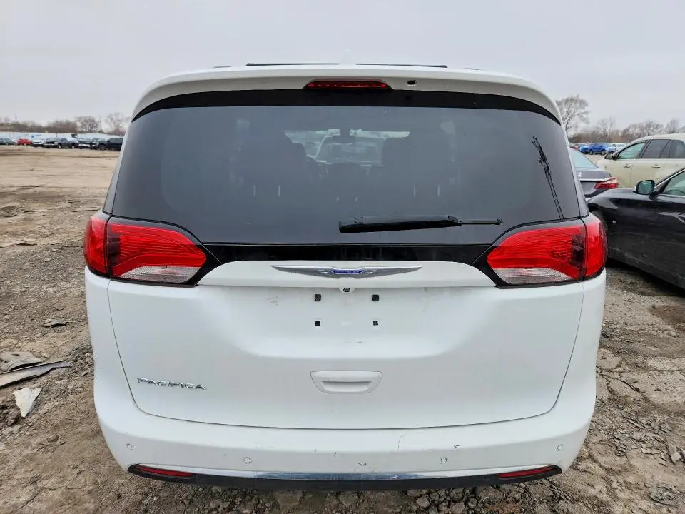 2018 CHRYSLER PACIFICA TOURING L  
