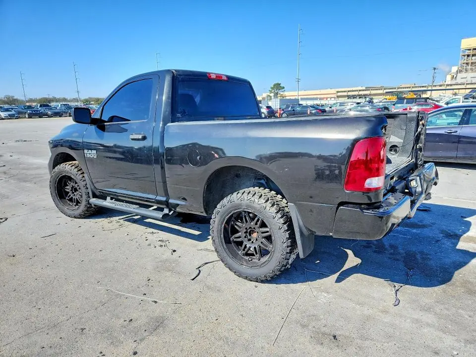 2016 RAM 1500 ST  