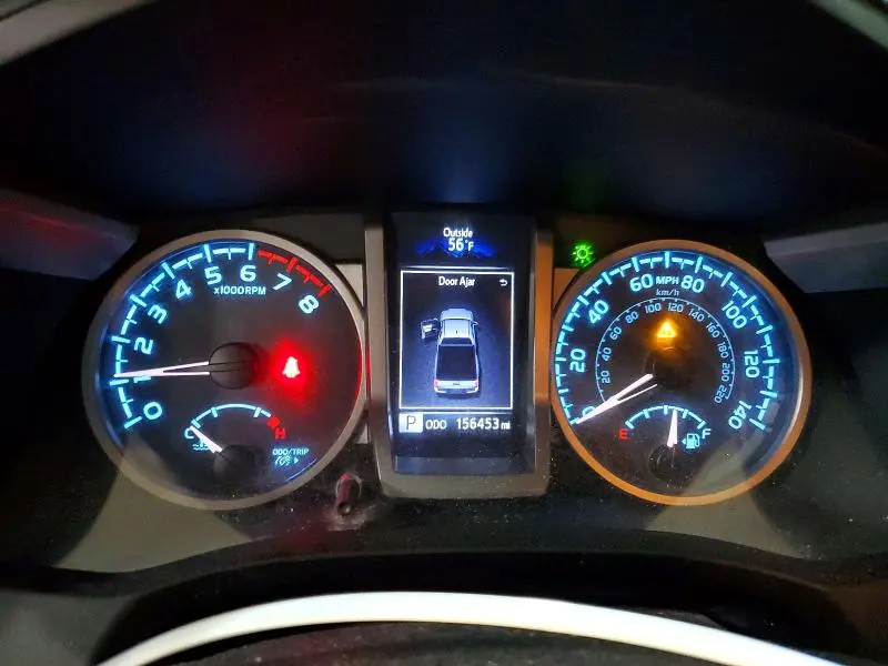 2017 TOYOTA TACOMA SR5 V6  