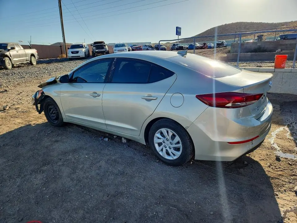 2017 HYUNDAI ELANTRA SE  