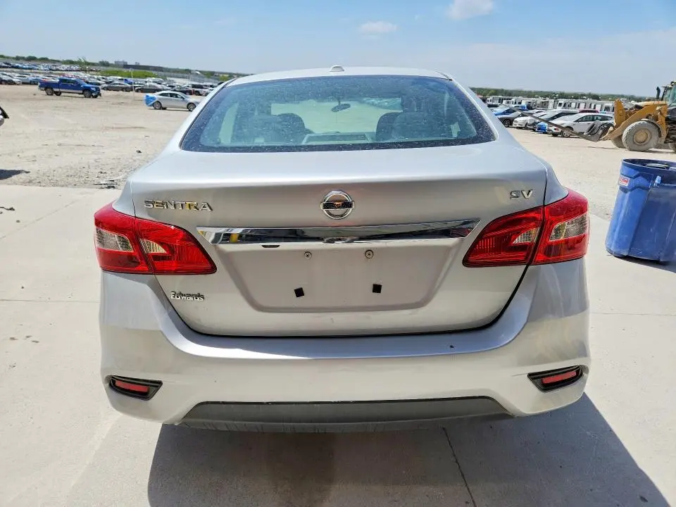 2019 NISSAN SENTRA SV  