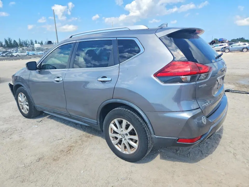 2017 NISSAN ROGUE SV  