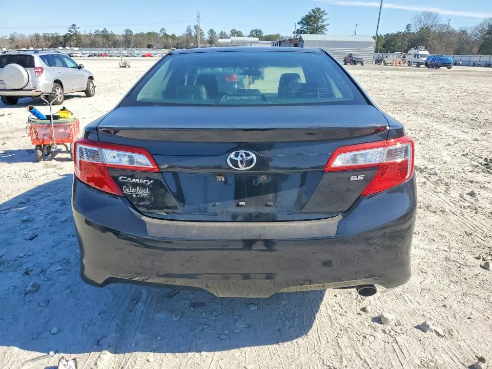 2014 TOYOTA CAMRY L  
