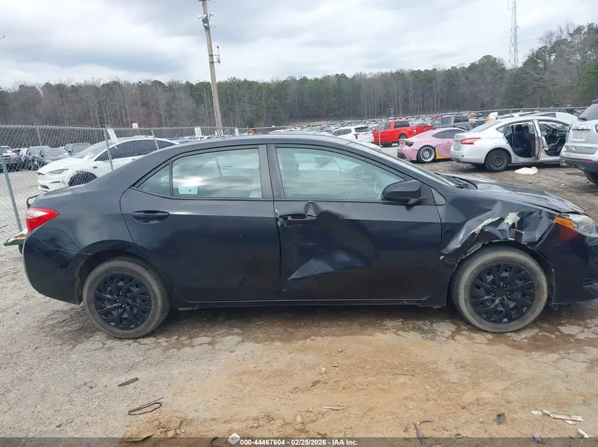 2017 TOYOTA COROLLA LE