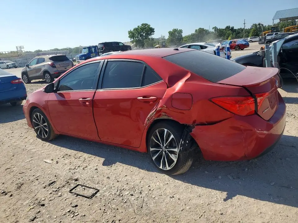 2017 TOYOTA COROLLA SE  