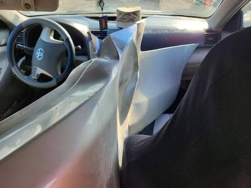 2010 TOYOTA CAMRY BASE  