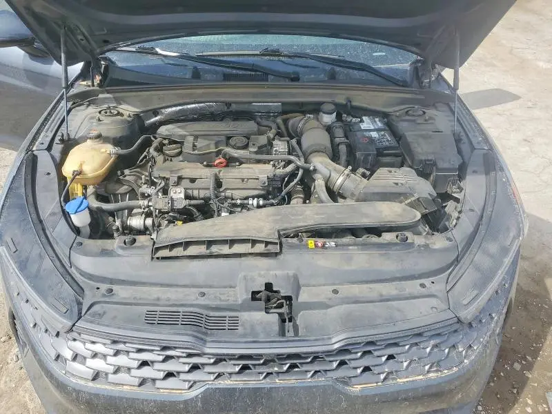 2022 KIA K5 EX  