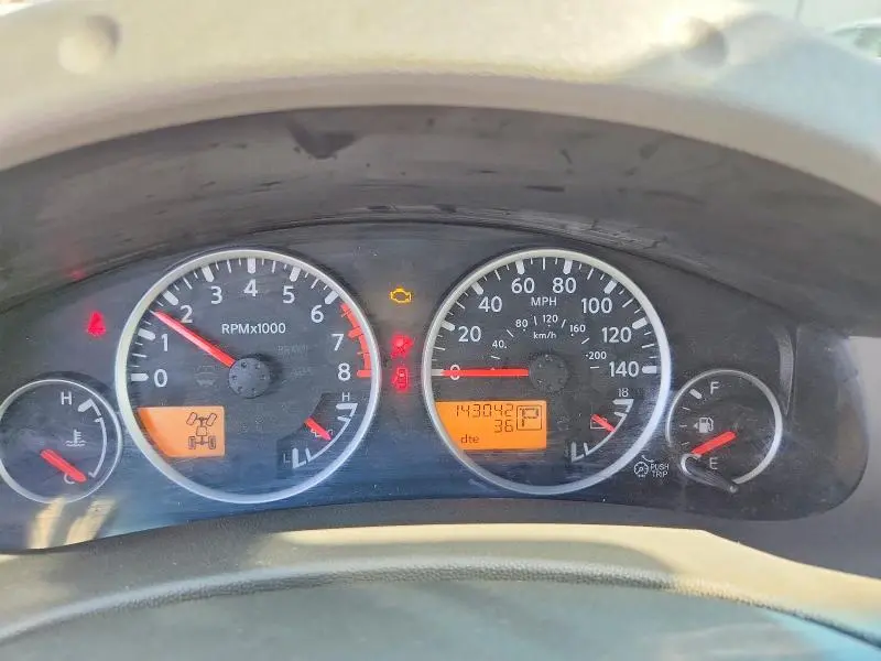 2012 NISSAN FRONTIER S  