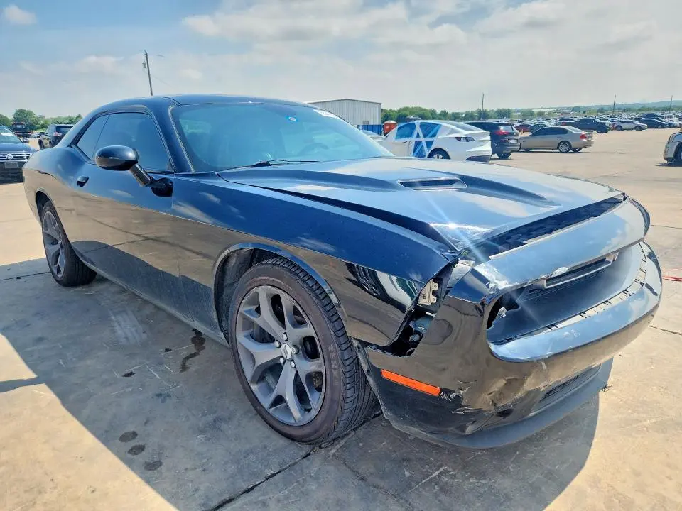 2018 DODGE CHALLENGER SXT  
