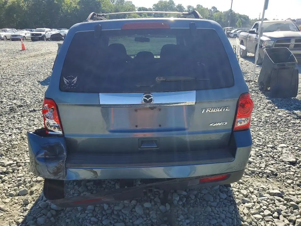 2011 MAZDA TRIBUTE S  