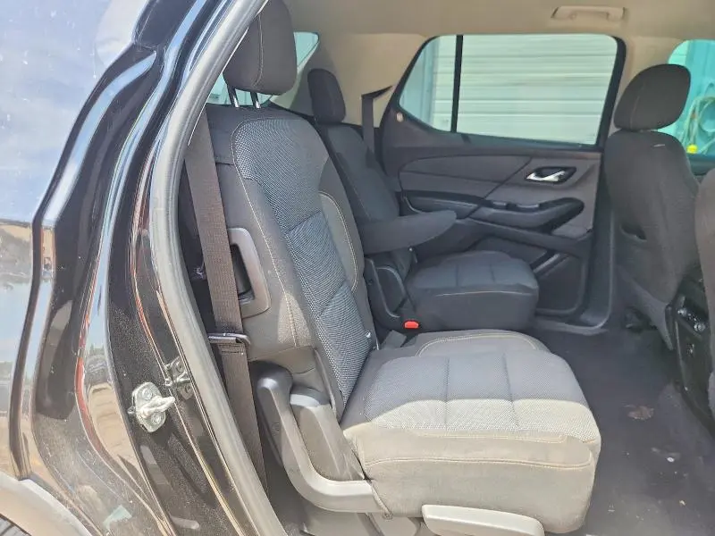 2018 CHEVROLET TRAVERSE LT  