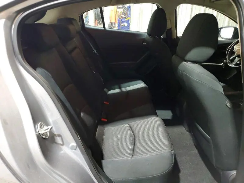 2016 MAZDA 3 TOURING  