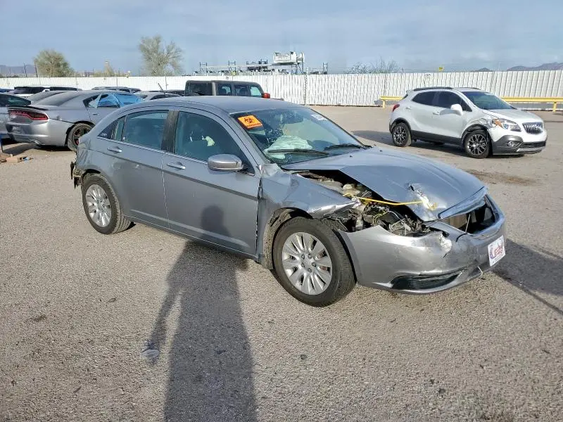 2014 CHRYSLER 200 LX  