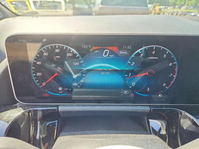 2021 MERCEDES-BENZ GLA 250 4MATIC  
