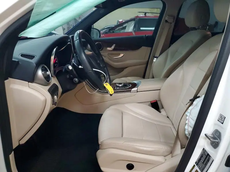 2018 MERCEDES-BENZ GLC 300 4MATIC  