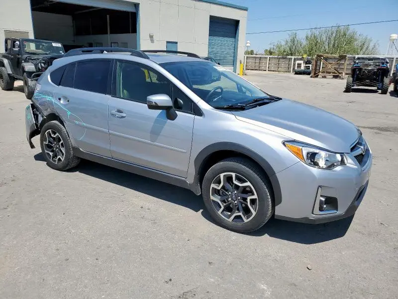 2017 SUBARU CROSSTREK LIMITED  