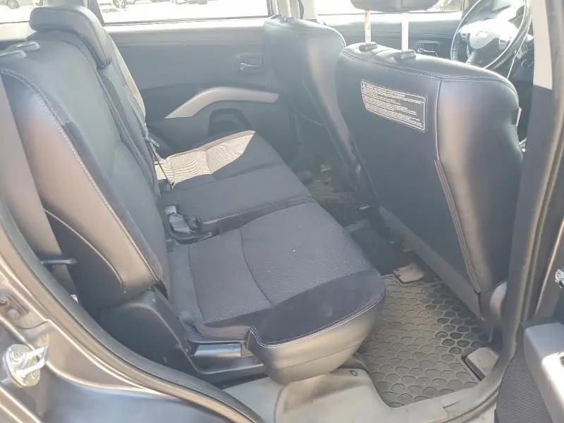 2012 MITSUBISHI OUTLANDER GT  