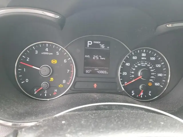 2017 KIA FORTE LX  