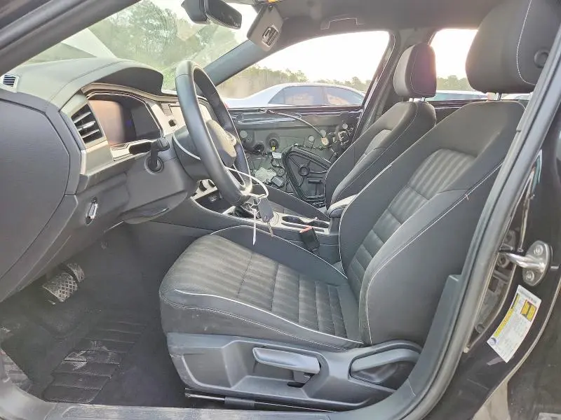 2022 VOLKSWAGEN JETTA SPORT  