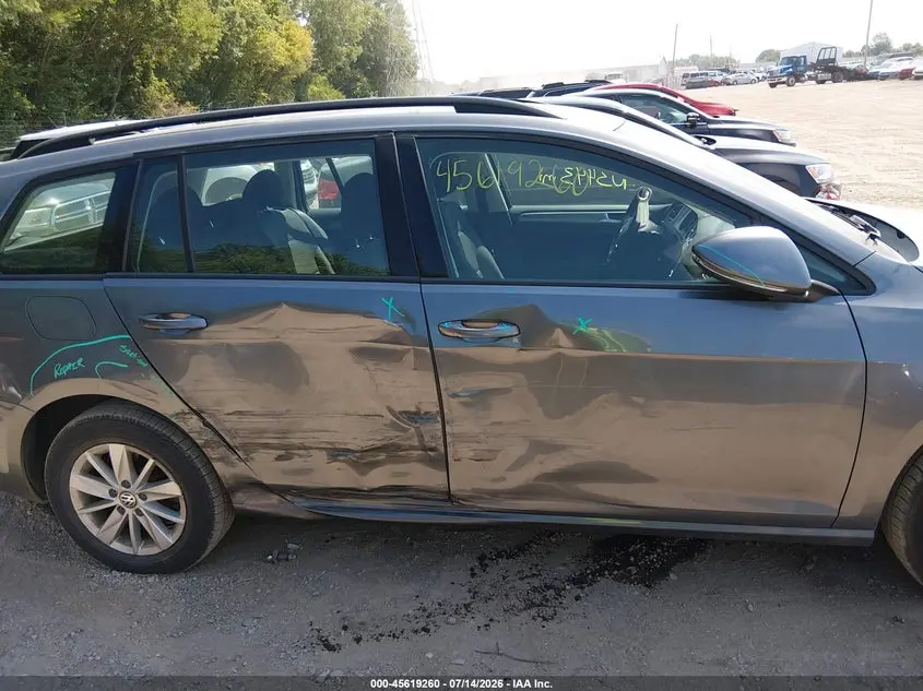 2016 VOLKSWAGEN GOLF SPORTWAGEN TSI S 4-DOOR