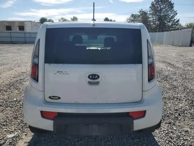 2011 KIA SOUL +  