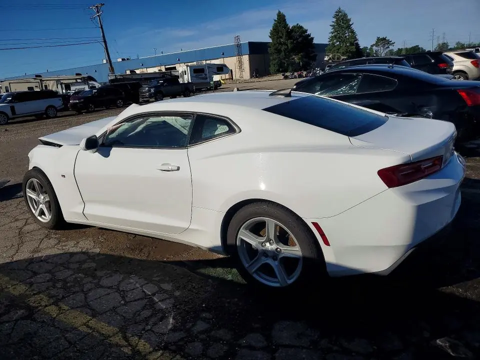 2017 CHEVROLET CAMARO LT  