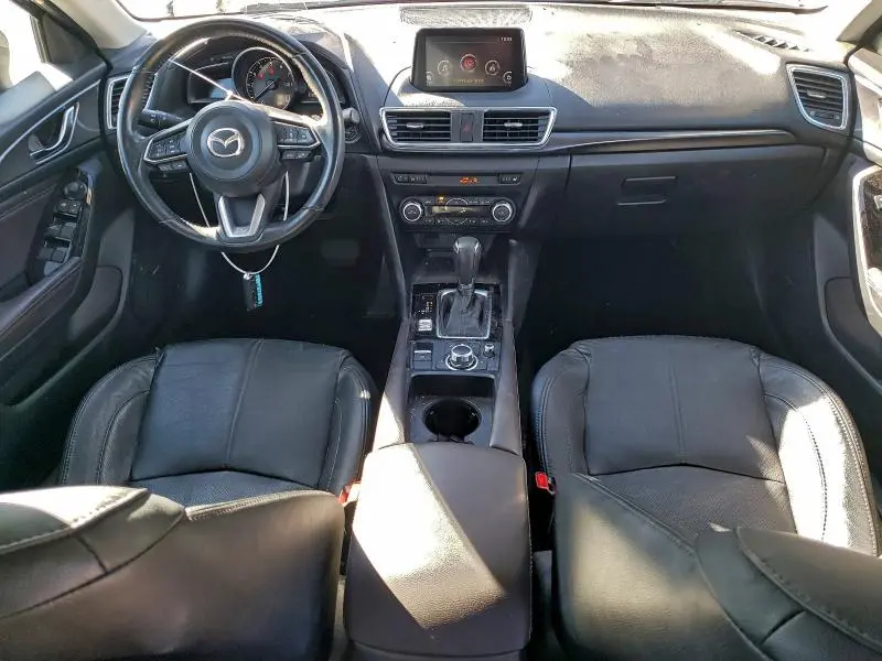 2018 MAZDA 3 GRAND TOURING  