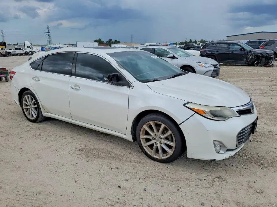 2014 TOYOTA AVALON LIMITED  