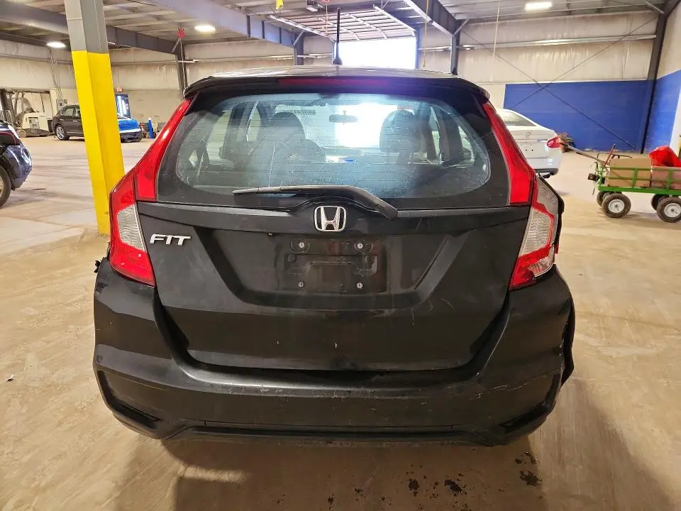 2018 HONDA FIT LX  