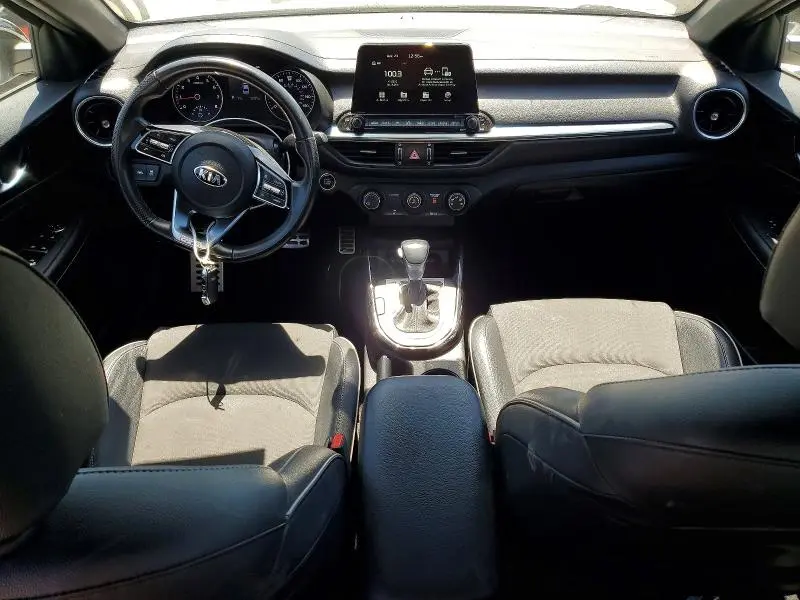 2021 KIA FORTE GT LINE  