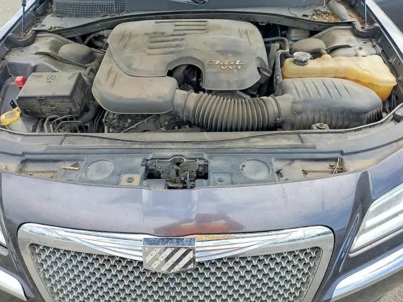 2014 CHRYSLER 300C   