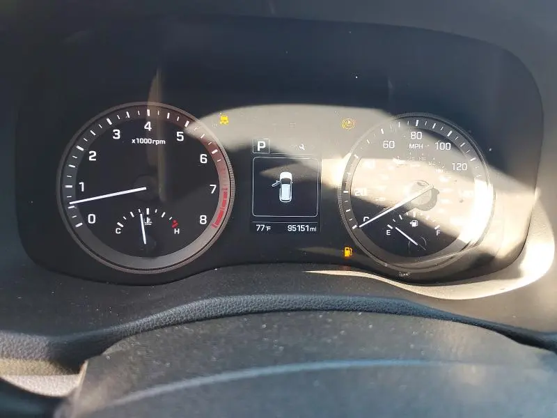 2017 HYUNDAI TUCSON SE  