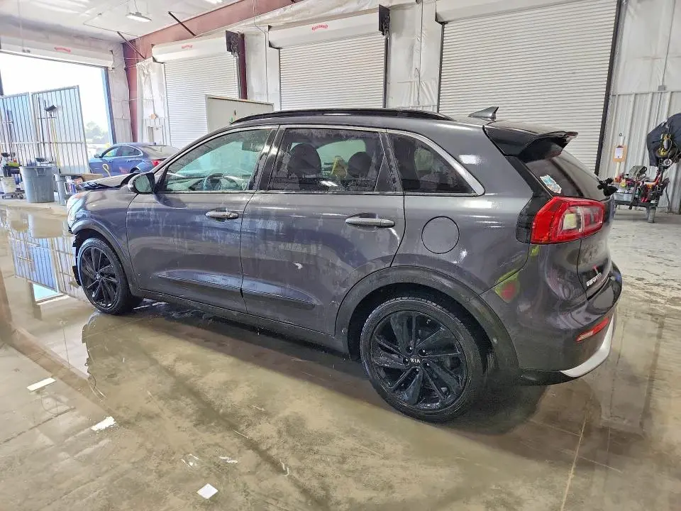 2018 KIA NIRO EX  