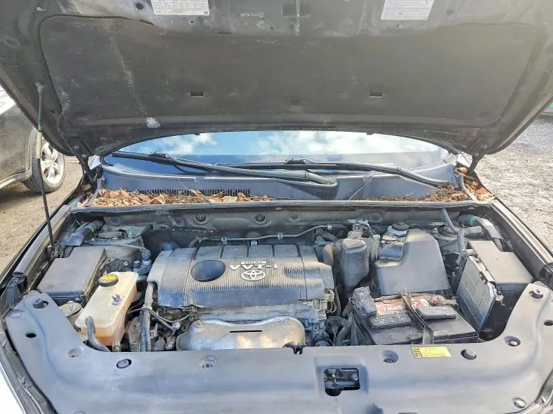 2010 TOYOTA RAV4 BASE  