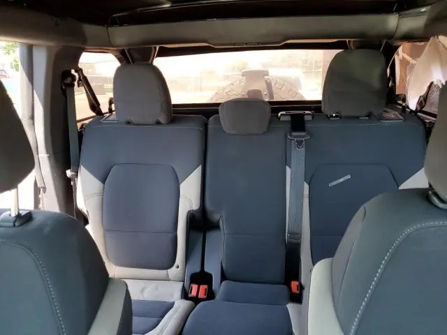 2021 FORD BRONCO BASE  