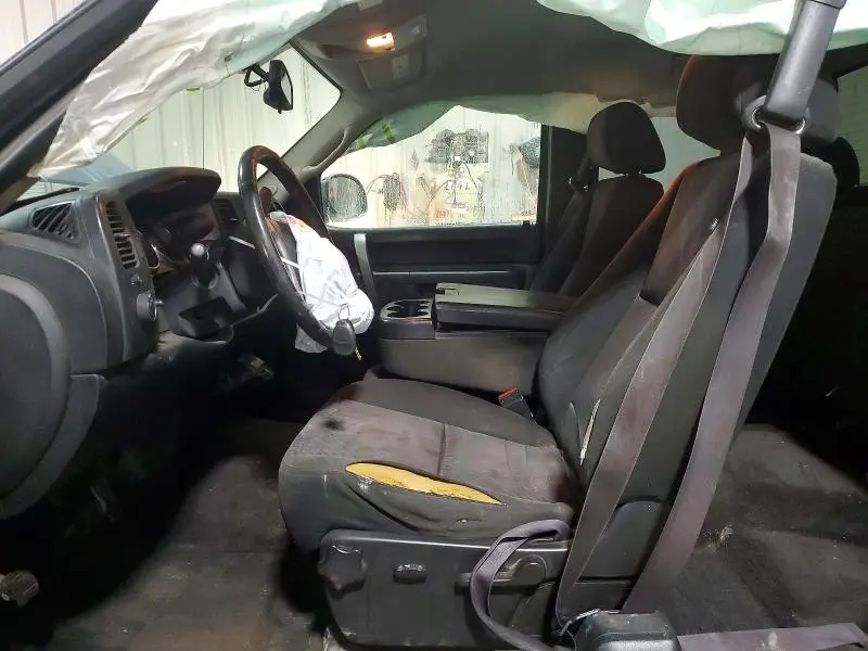 2011 CHEVROLET SILVERADO K1500 LT  