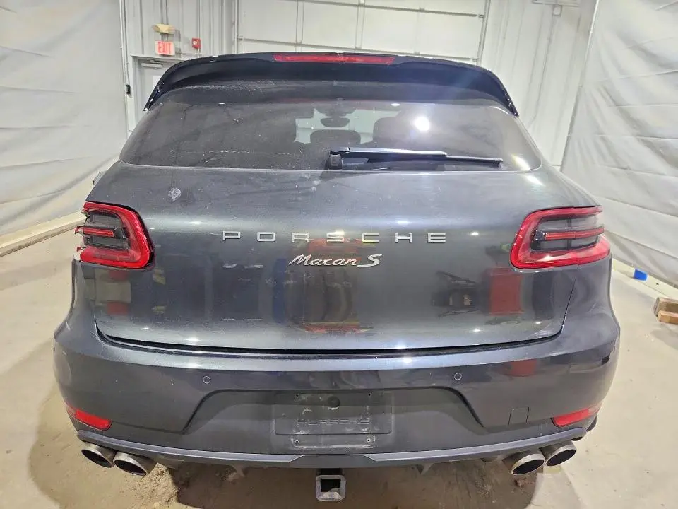 2017 PORSCHE MACAN S  