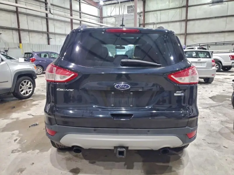 2016 FORD ESCAPE SE  